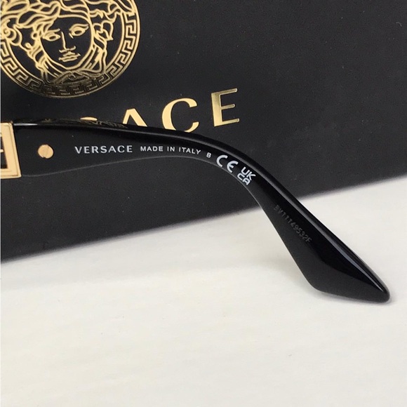 💯Authentic NEW VERSACE VE4395
GB1/87 SUNGLASSES VE
4395 - Picture 14 of 14